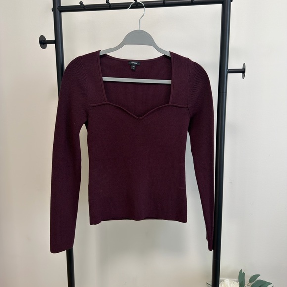 Express Women’s Burgundy Long Sleeve Sweater | Sweetheart Neckline | Size Small - Picture 3 of 5